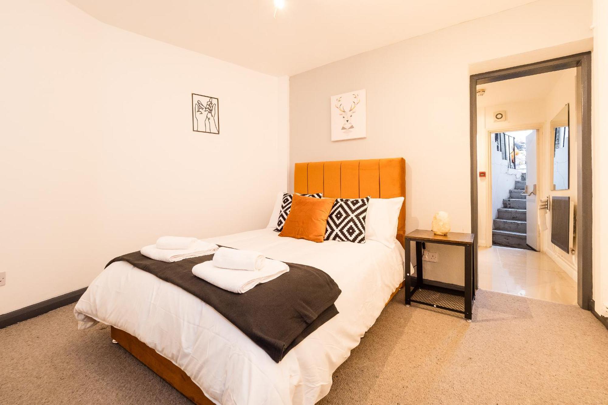 Spacious 6 Ensuite Bedroom House In Central London Eksteriør billede